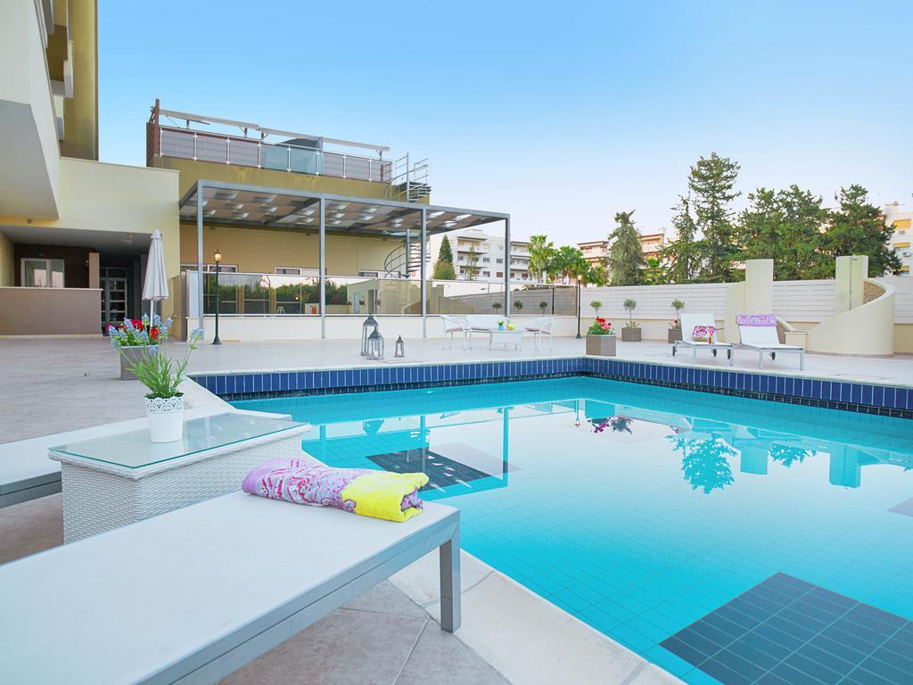 Zavos Marathon Beach Apartments Limassol Extérieur photo