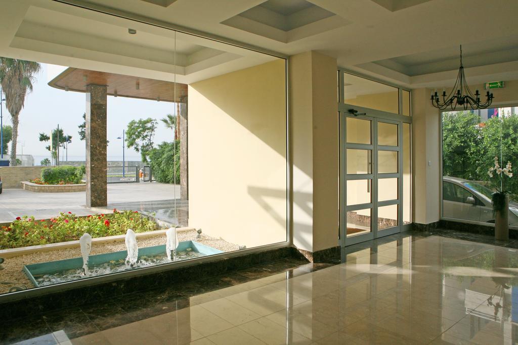 Zavos Marathon Beach Apartments Limassol Extérieur photo